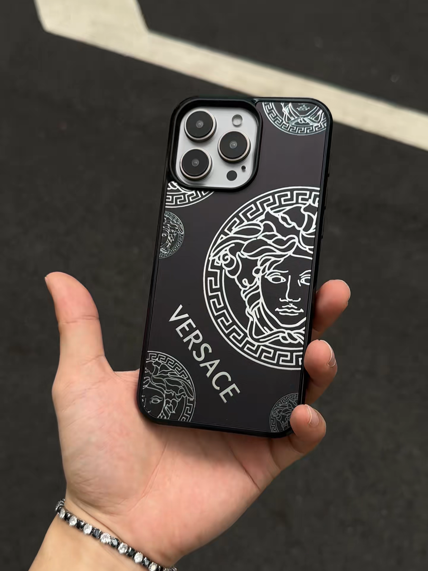 范思哲鏡面磨砂手機殼